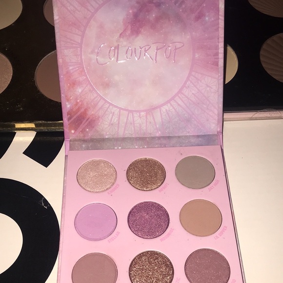 Makeup bundle - Picture 5 of 5